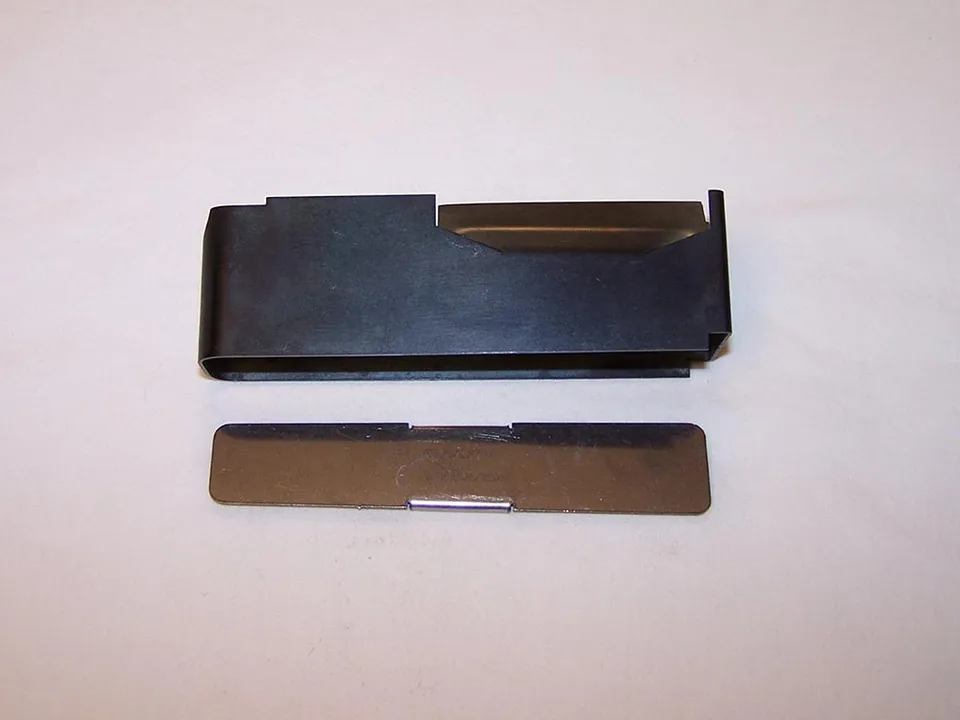 Wyatts Outdoor CFE-12 box caricatore Rem M-700 magnum