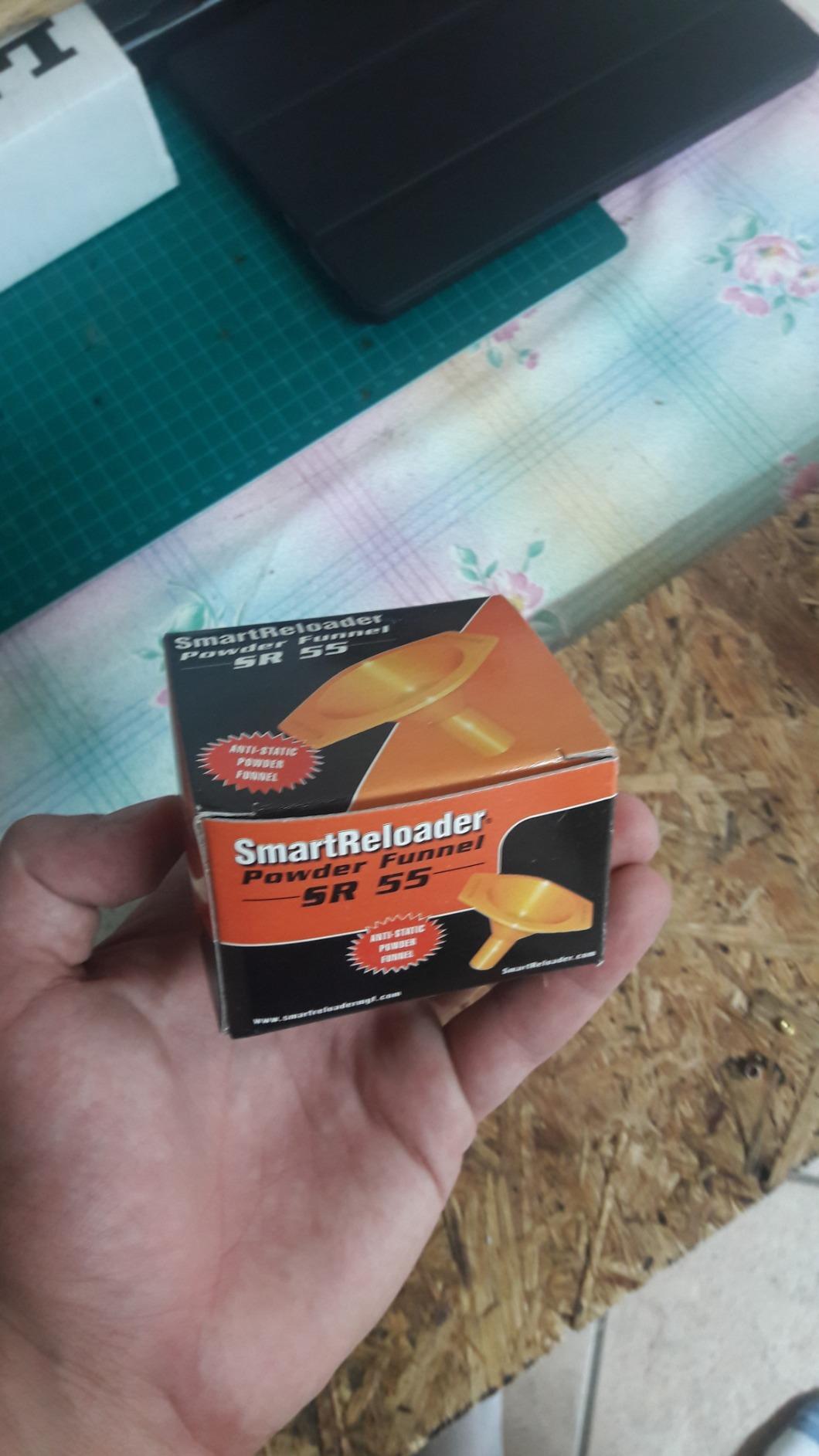 Smartreloader Ricarica SR55 imbuto polvere antistatico
